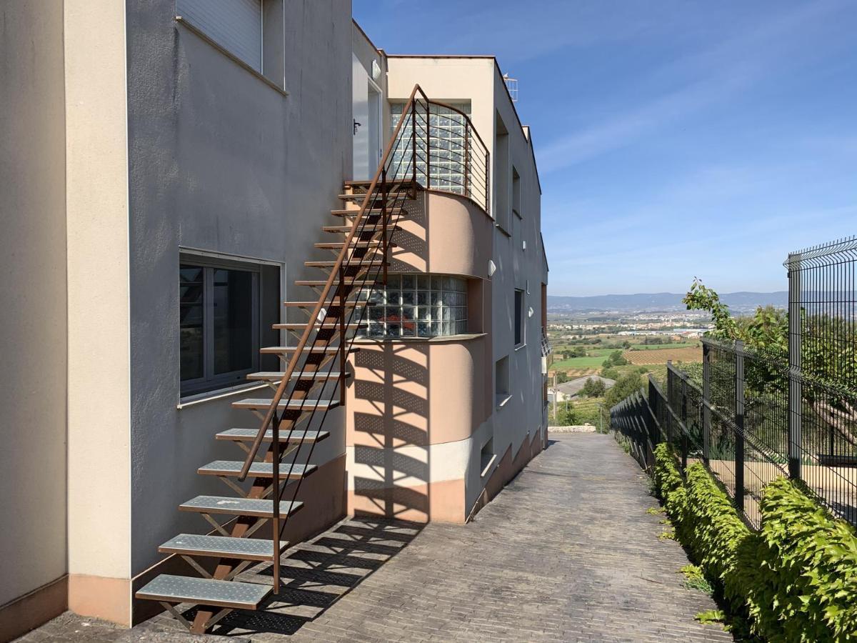 Apartamento Entero Con Vistas Panoramicas Avinyonet del Penedes Exterior photo